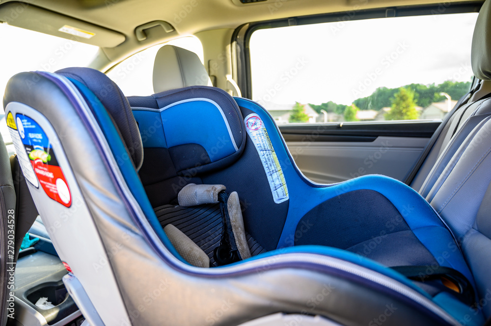 Rear facing infant car seat in a van