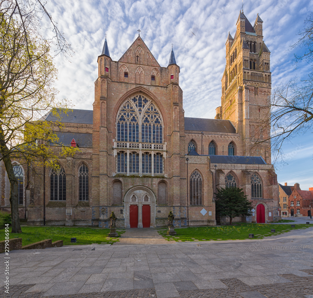 Saint-Salvator Cathedral ( Sint-Salvatorskathedraal ), the main church of Brugge Belgium