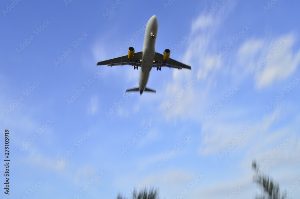 Obraz premium avion angular