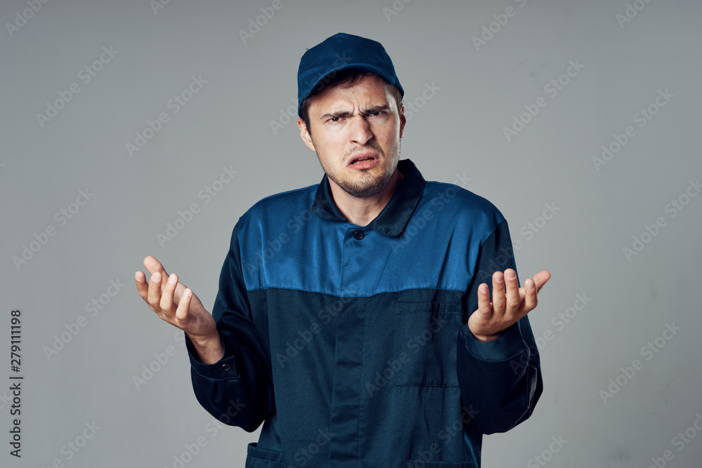 Fototapeta premium young man with thumbs up