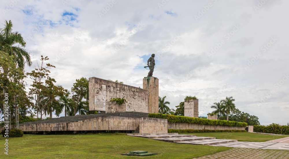 Santa Clara, Cuba-14 October, 2016. Che Guevara Monument at the Plaza de la Revolution, Mausoleum is resting place of Che Guevara and other fighters. Santa Clara, Cuba-14 October, 2016. Che Guevara Monument at the Plaza de la Revolution, Mausoleum is resting place of Che Guevara and other fighters.