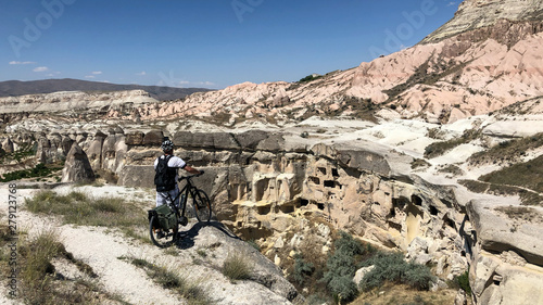 the man who discovered Cappadocia by cycling