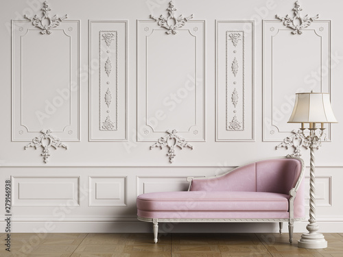 Tableau sur toile Classic chaise longue in classic interior with copy space.