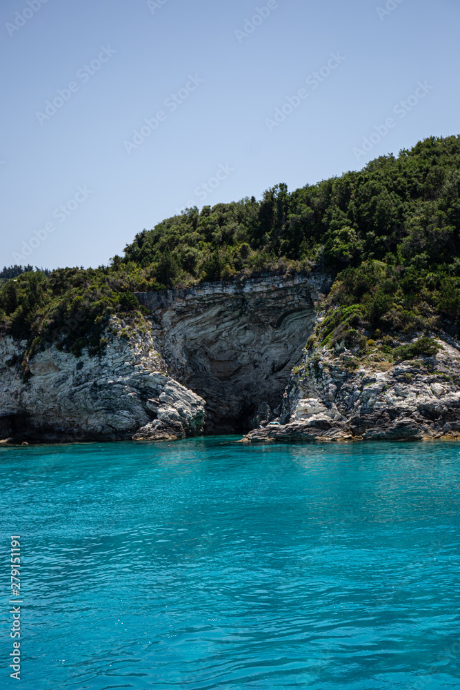 Naklejka premium island in the sea