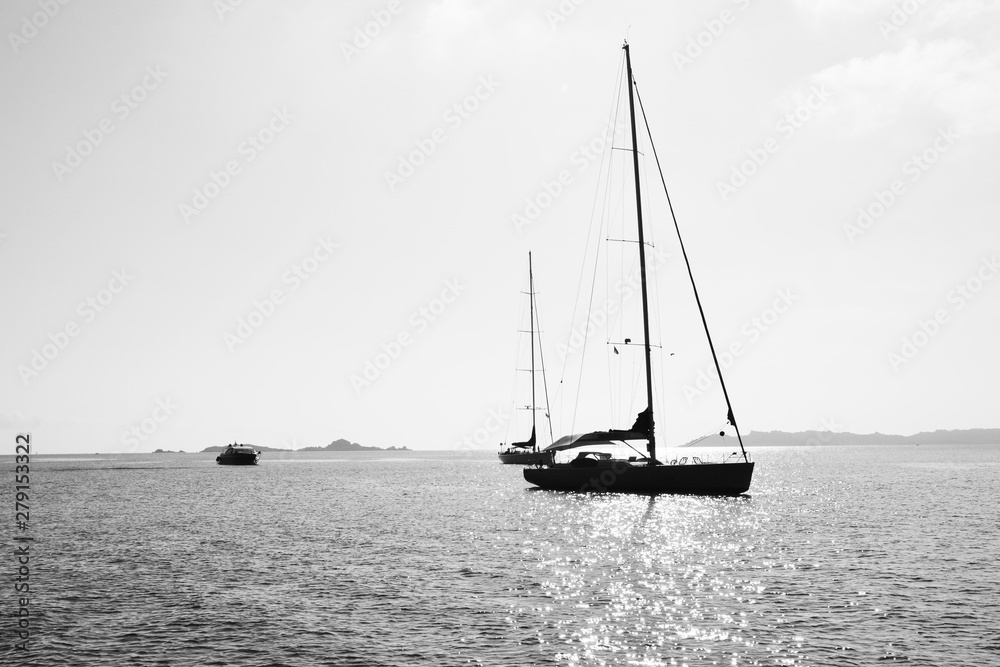 La magica silhouette delle barche