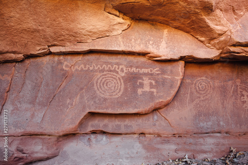 фотографія Zion Petroglyphs