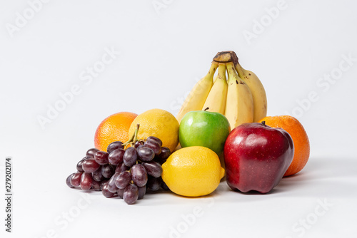 Fototapeta Naklejka Na Ścianę i Meble -  The composition of fruits on a white background