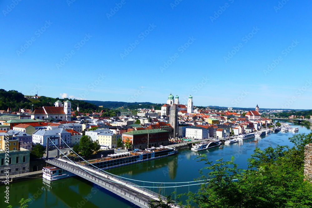 Fototapeta premium Die Donau bei Passau