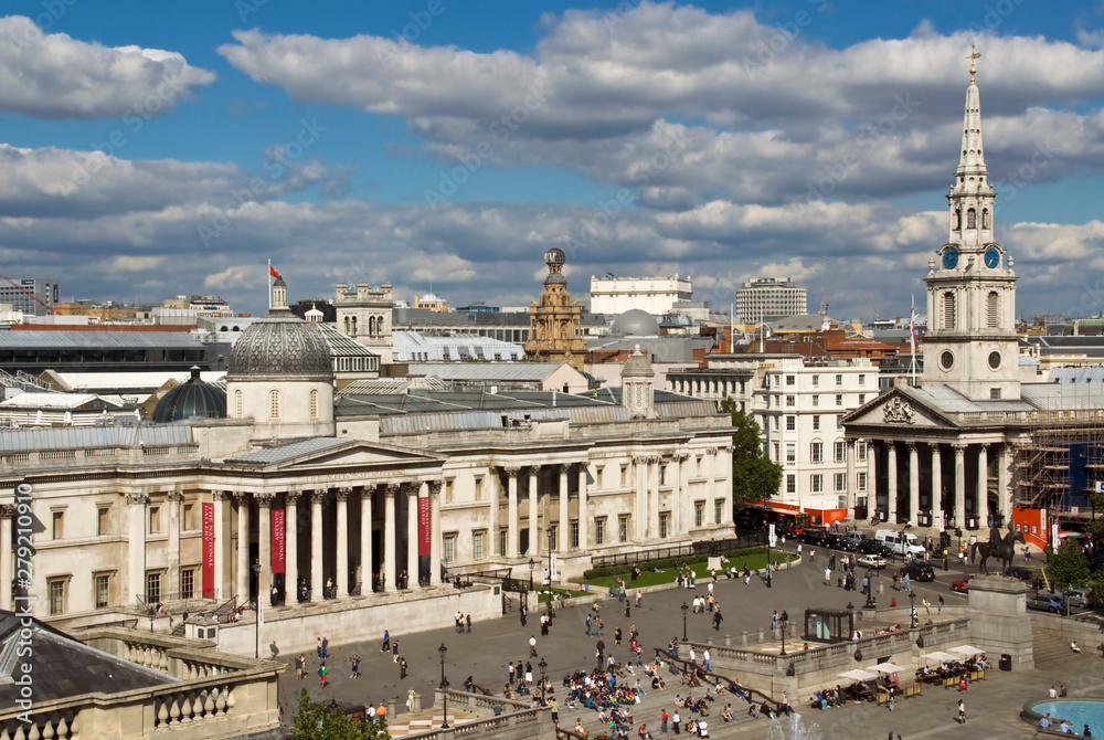 Europe, UK, england, London, Trafalgar Square with national gallery