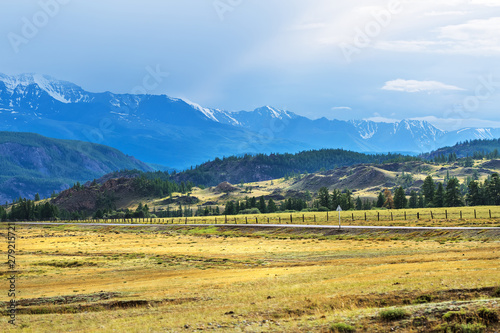 Road going to the kurai steppe. mountain Altai