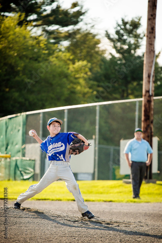 Photography Player throwing ball in field