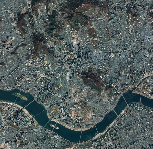 Fototapeta Naklejka Na Ścianę i Meble -  High resolution Satellite image of Seoul, South Korea (Isolated imagery of South Korea. Elements of this image furnished by NASA)