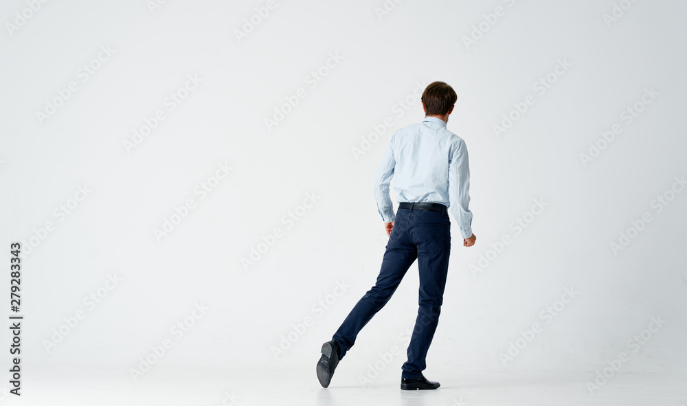 businessman walking on a tightrope