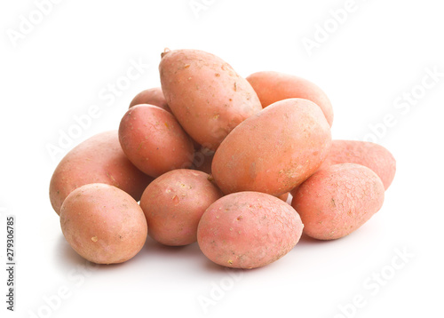 Fresh potatoes. Raw potatoes.