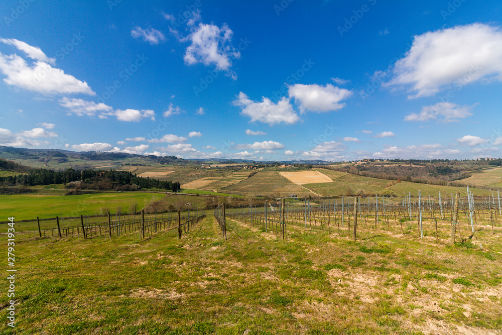 wonderful hilly landscape of the Tuscan countryside