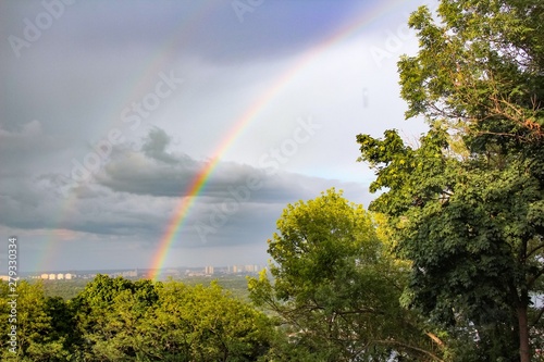 Fototapeta Naklejka Na Ścianę i Meble -  rainbow over field