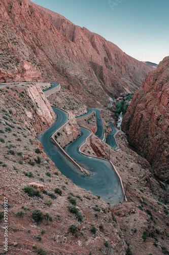 Tizi n'Tichka, the most incredible road in Morocco. Beautiful place to visit