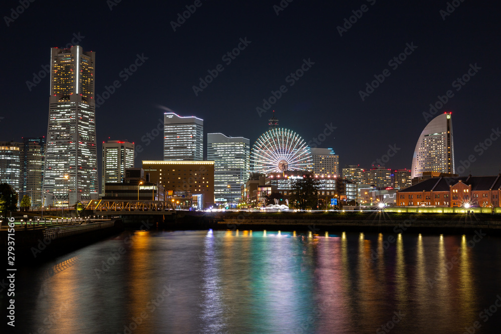 横浜みなとみらいの夜景 / Yokohama Minato Mirai 21