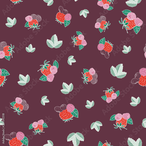 Berries and leaves seamless ditsy pattern background. © KaliaZen