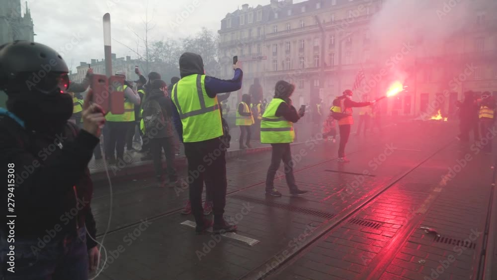 gilets jaunes manifestants