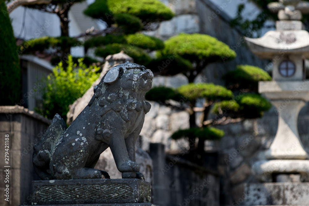 神社の狛犬