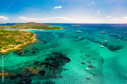 Fototapeta Naklejka Na Ścianę i Meble -  Cala Brandinchi beach on Sardinia island, Italy, Europe