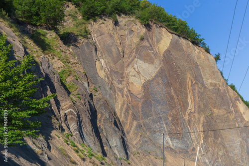 The structure of the rock c...