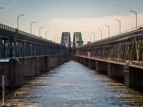 Honoré Mercier Bridge under repair, Lasalle, Quebec
