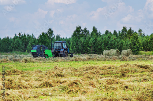 Hay harvesting with the help of special equipment