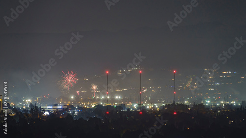 Night view of the Burbank aera July 4th fireworks © Kit Leong