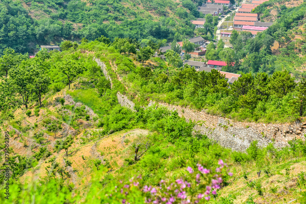 Ancient Chinese Architecture Great Wall Old Wall Sites and Surrounding Hills, Villages, Vegetation Ancient Chinese Architecture Great Wall Old Wall Sites and Surrounding Hills, Villages, Vegetation