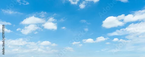 Tapety Błękitne niebo, chmury