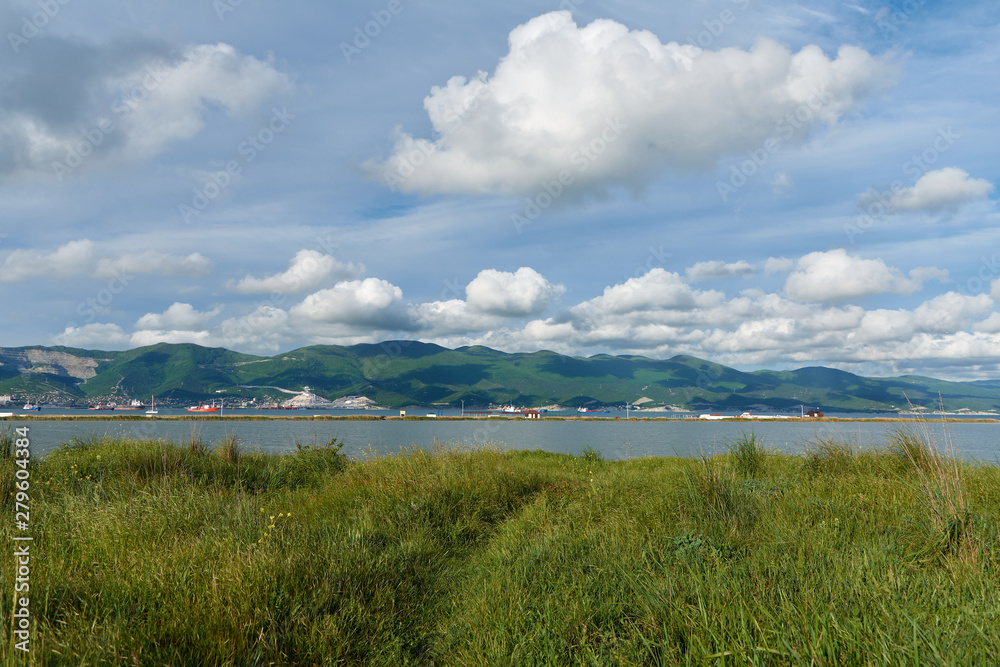 Obraz premium landscape with lake and blue sky