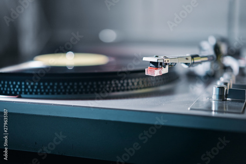 Turntable vinyl record play...