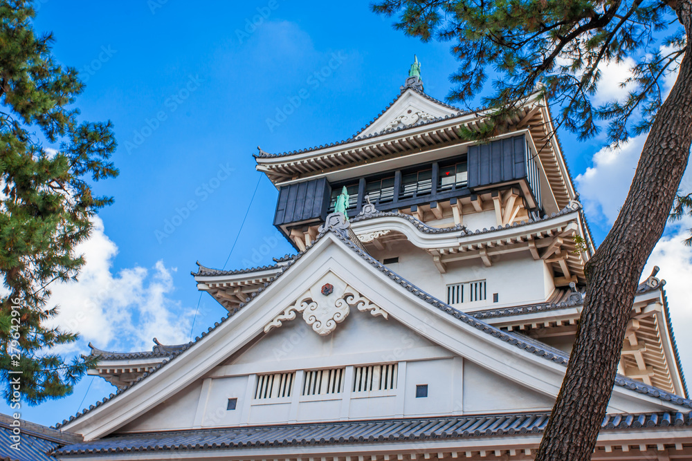 Kokura Castle was built by Hosokawa Tadaoki in 1602,Historical building.Kokura Castle is a Japanese castle in Kitakyushu, Fukuoka Prefecture, Japan. With colorful leaves and blue sky.. Kokura Castle was built by Hosokawa Tadaoki in 1602,Historical building.Kokura Castle is a Japanese castle in Kitakyushu, Fukuoka Prefecture, Japan. With colorful leaves and blue sky..