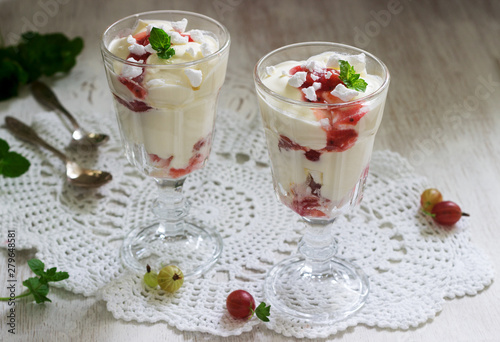 Wallpaper Mural Eton mess, traditional English dessert with gooseberry, whipped cream and meringue on a light background. Rustic style. Torontodigital.ca