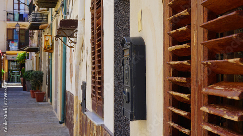 Fototapeta Naklejka Na Ścianę i Meble -  Cefalu, Sycylia, Włochy, zabytki, stare miasto, uliczki