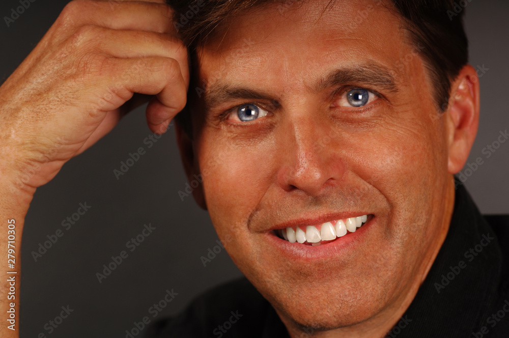 Obraz premium Casual Man on Grey