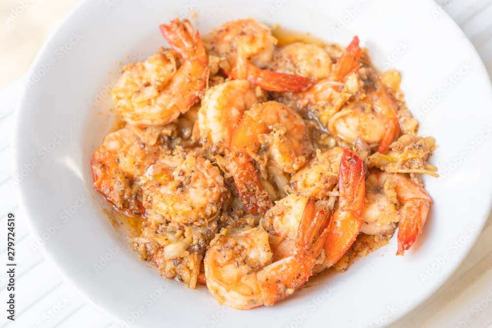 Shrimp fried hot pepper with garlic delicious food of Thailand Shrimp fried hot pepper with garlic delicious food of Thailand
