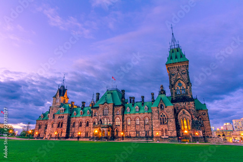Canada parliament building and centennial flame fountain in Ottawa during blue hour