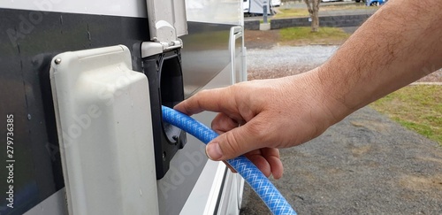 Filling up water tank in motorhome