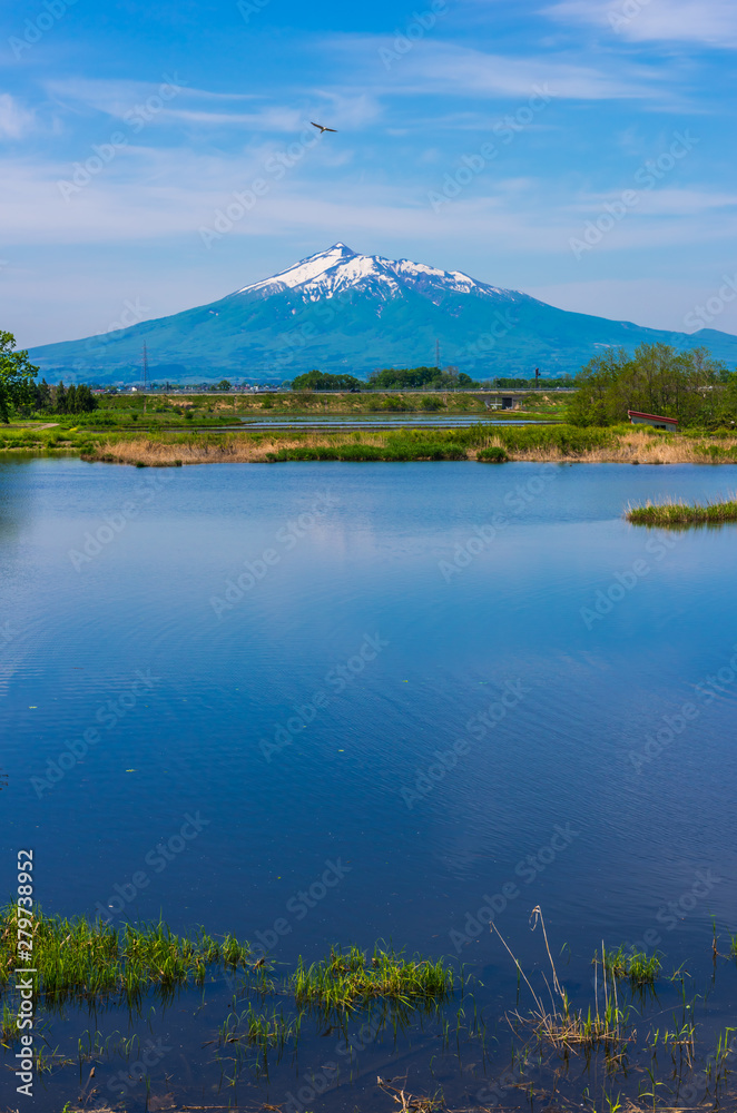 Obraz premium 岩木山