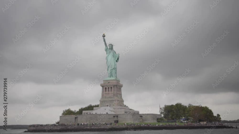 Statue Of Liberty, New York in slow motion Statue Of Liberty, New York in slow motion