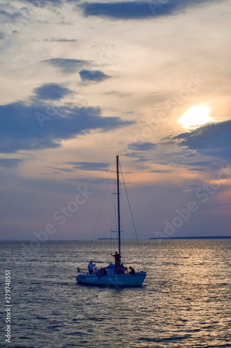 sailboat on the sea at sunset © Semiglass