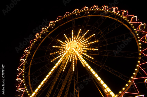Ferris wheel at night, big wheel
