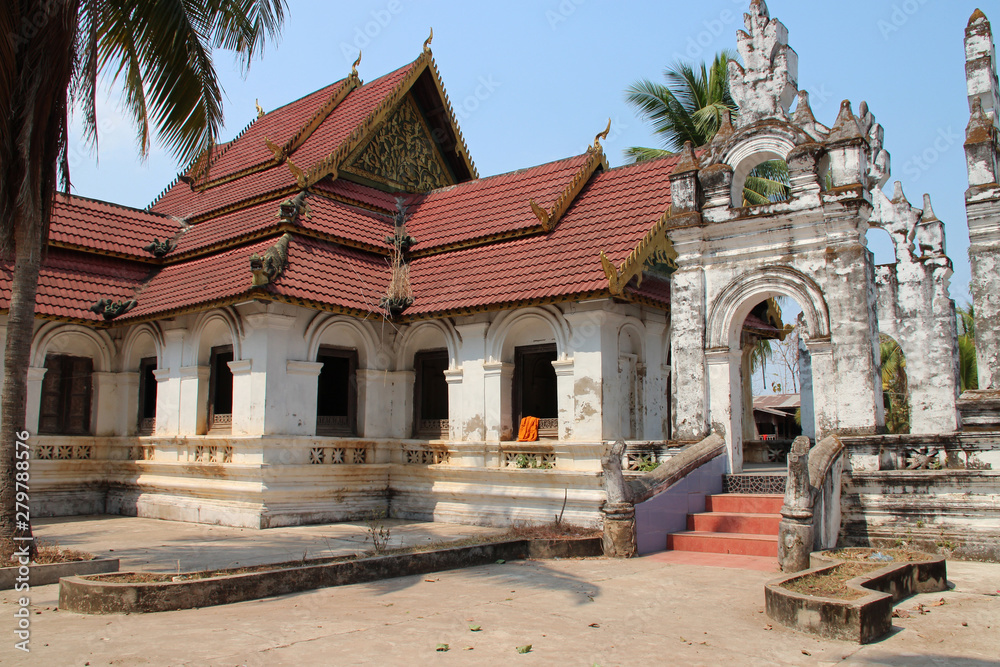 buddhist temple on khong island in laos 