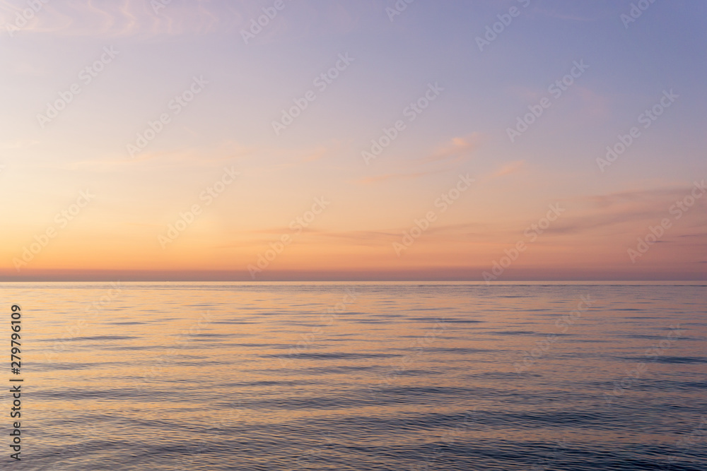 Fototapeta premium sunset over the ocean