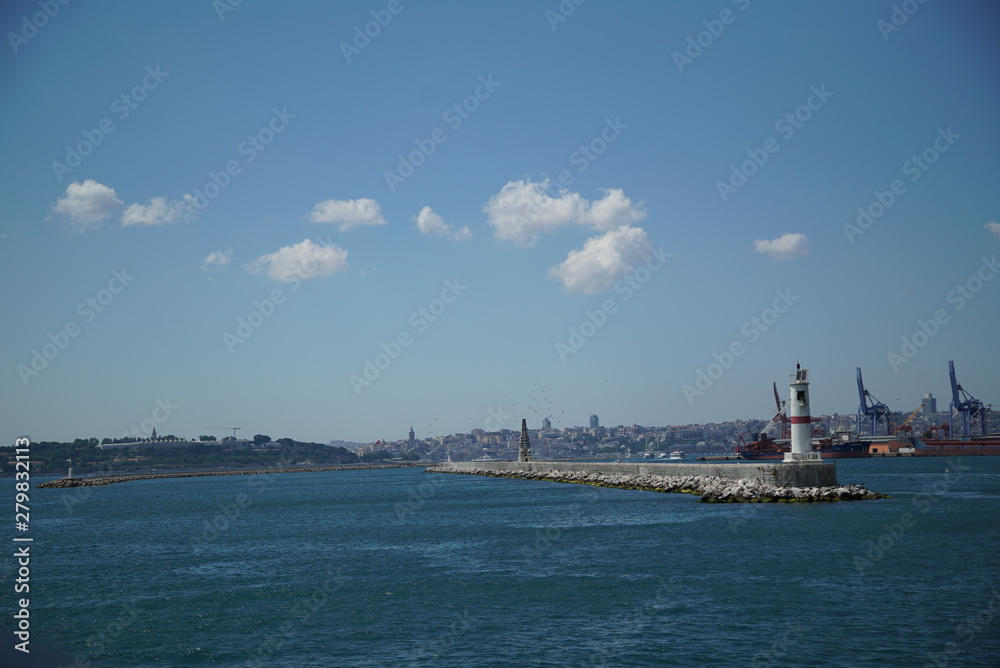 istanbul seascape and seagulls