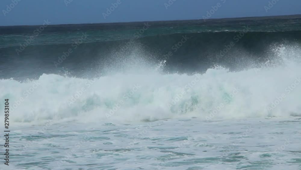 Big waves at Sandy Beach on Oahu, Hawaii, USA Big waves at Sandy Beach on Oahu, Hawaii, USA