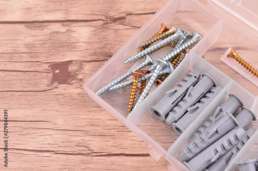 Screws and plastic anchor (wall plugs) Screws and plastic anchor (wall plugs)